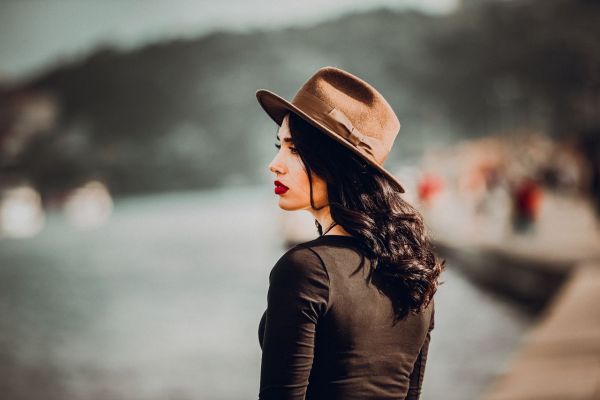 3 conseils de base pour choisir un chapeau en feutre pour femme