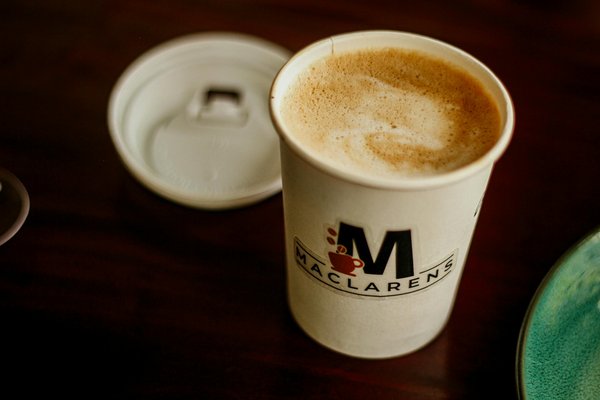 La prothèse capillaire : une solution pour la perte de cheveux