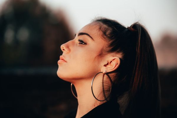 Les différents types de piercings pour oreilles