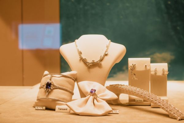 Meilleures astuces pour acheter un collier personnalisé unique