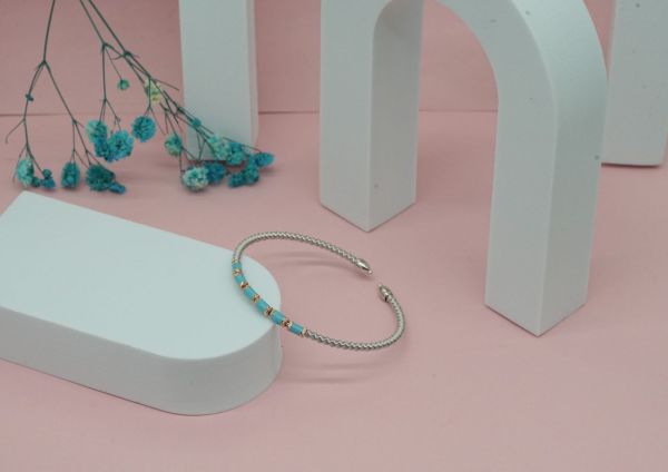 Quels sont les éléments à considérer pour choisir son bracelet pour femmes ?